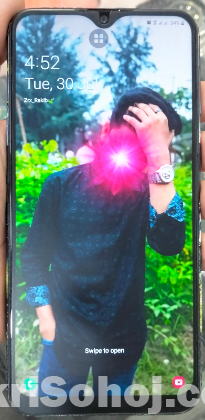 Galaxy M20